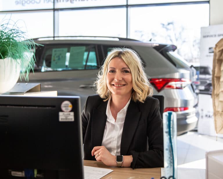 Disponent*in Neuwagen